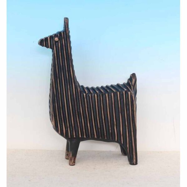 Llama Sculpture 